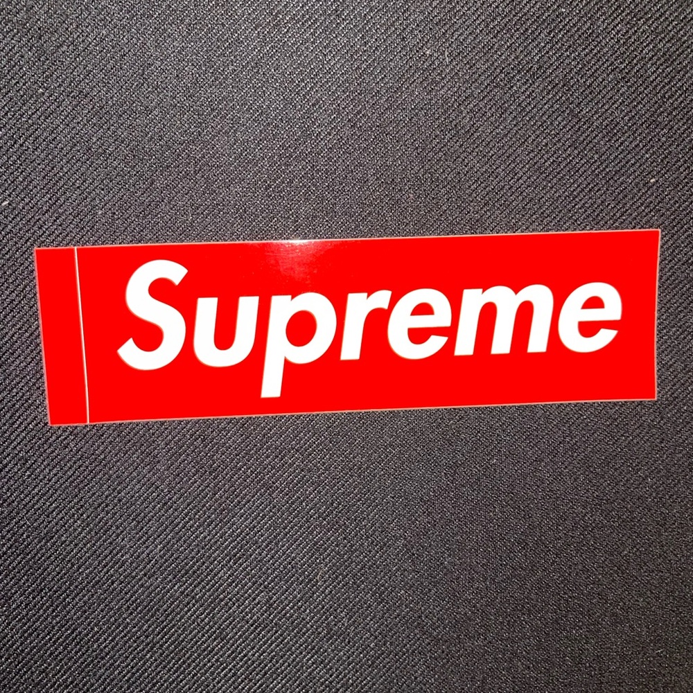 SUPREME Box Logo Sticker